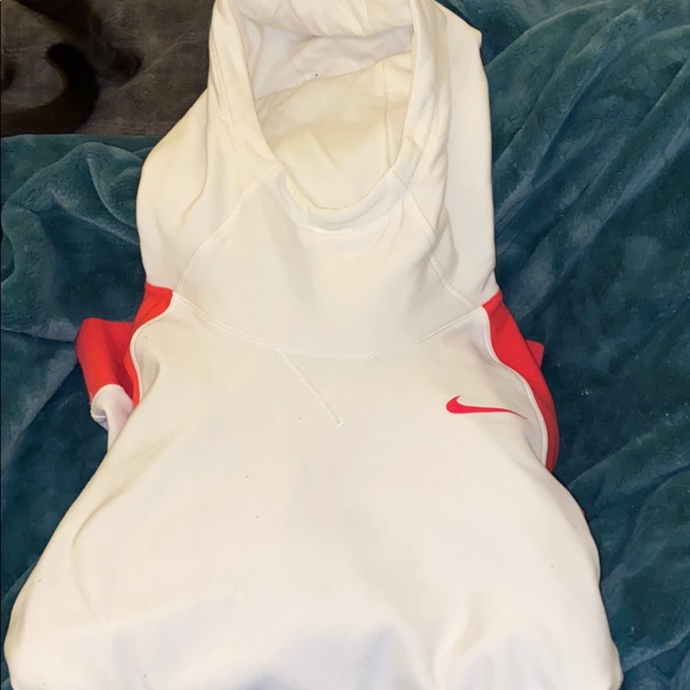 Nike pullover